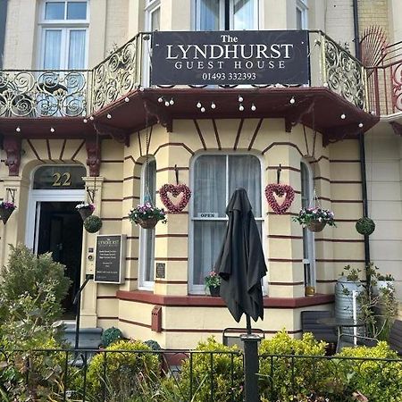 The Lyndhurst Guest House Γκρέιτ Γιάρμουθ Εξωτερικό φωτογραφία